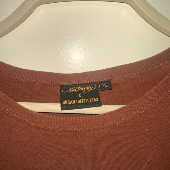 urban outfitters ed hardy crop tee - Picture 3 of 3